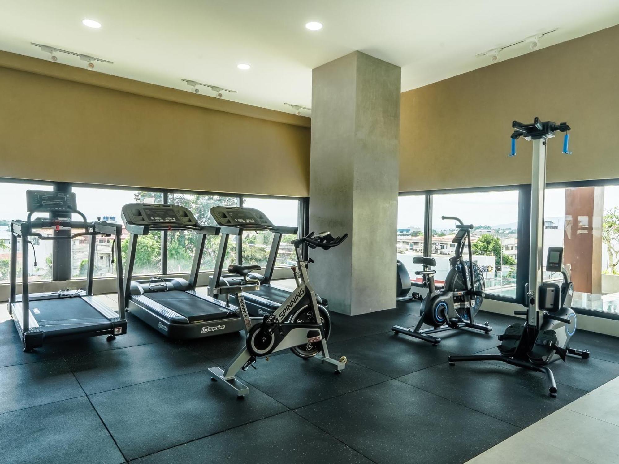 Metrocentre Hotel Tagbilaran Zewnętrze zdjęcie